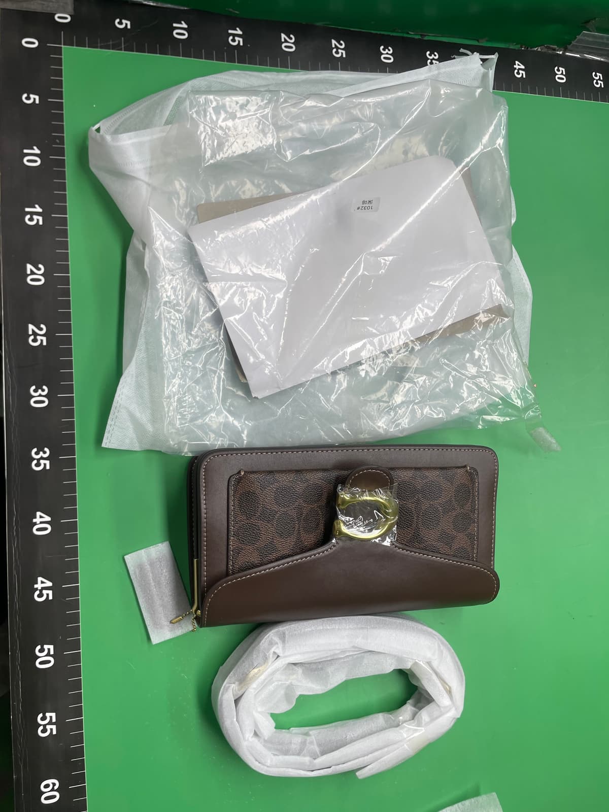 蔻家酒神c扣斜挎信封腋下小方包女士精致优雅新品包都市简约 — miniatura QC 2