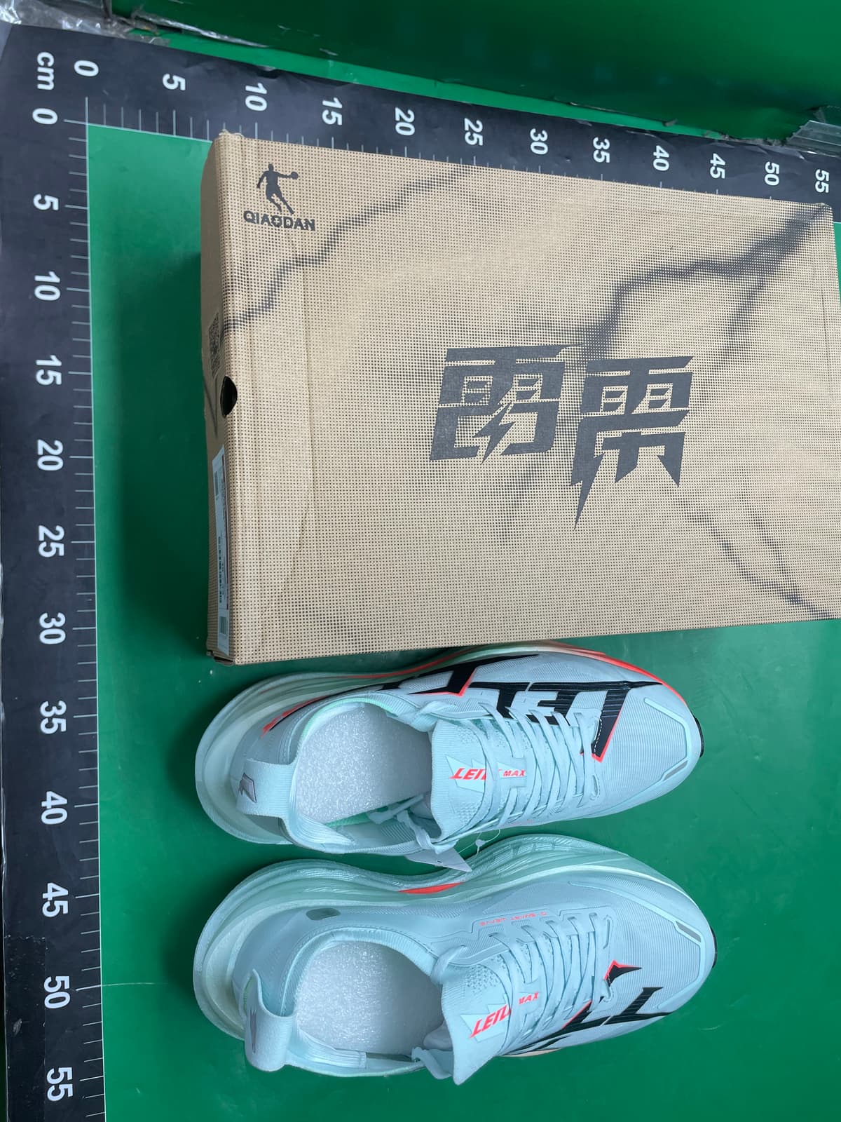 乔丹雷雳2MAX丨 旗舰厚底竞速训练跑步鞋男鞋减震回弹竞训运动鞋 — foto QC 1