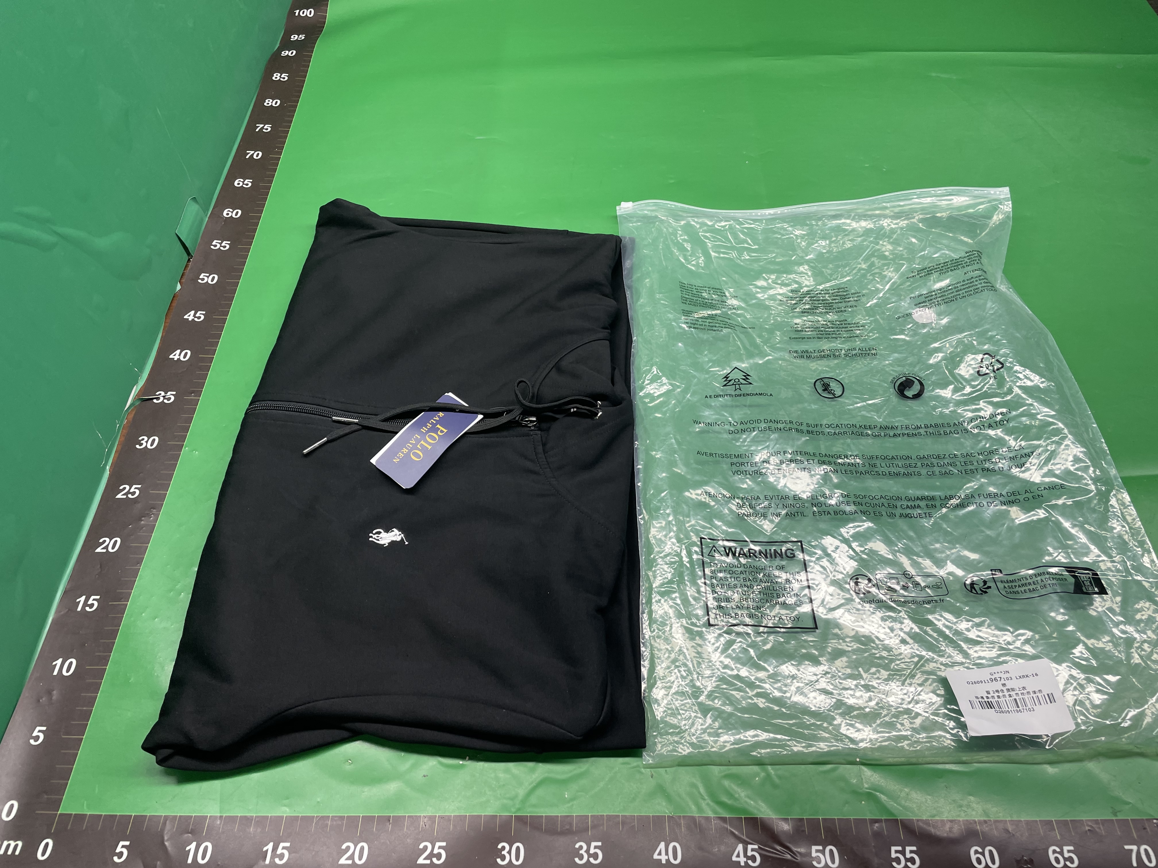 三标齐 高品质跨境外贸 可扫码小马标刺绣基础款男女卫衣外套连帽 — foto QC 1