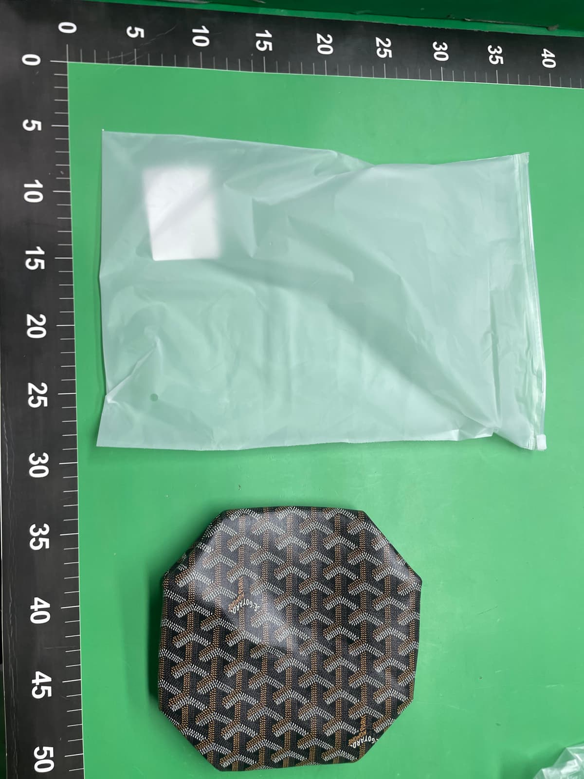 欧美风多色新款化妆包钥匙包零钱包大容量女包旅行迷你手拿包 — miniatura QC 6