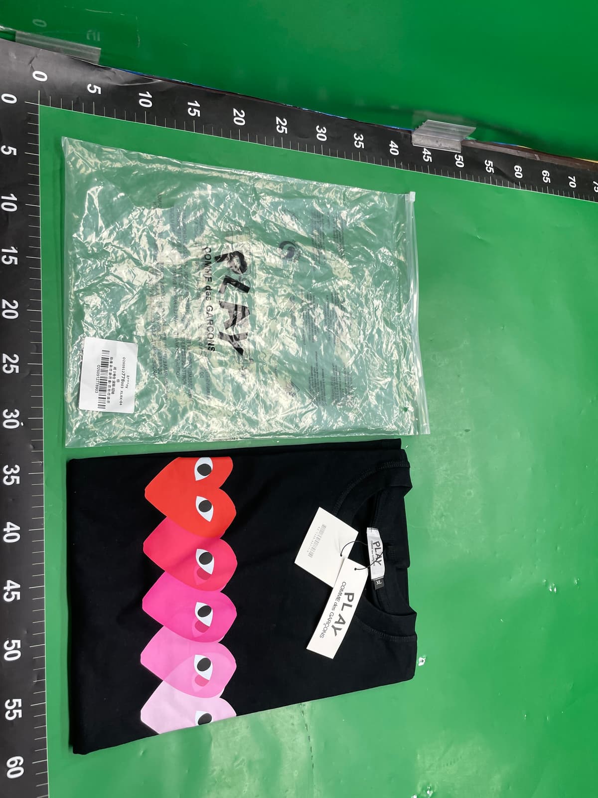 2025s夏季Comme des Garcons新款川久爱心字母印花套头短袖男女款 — foto QC 1
