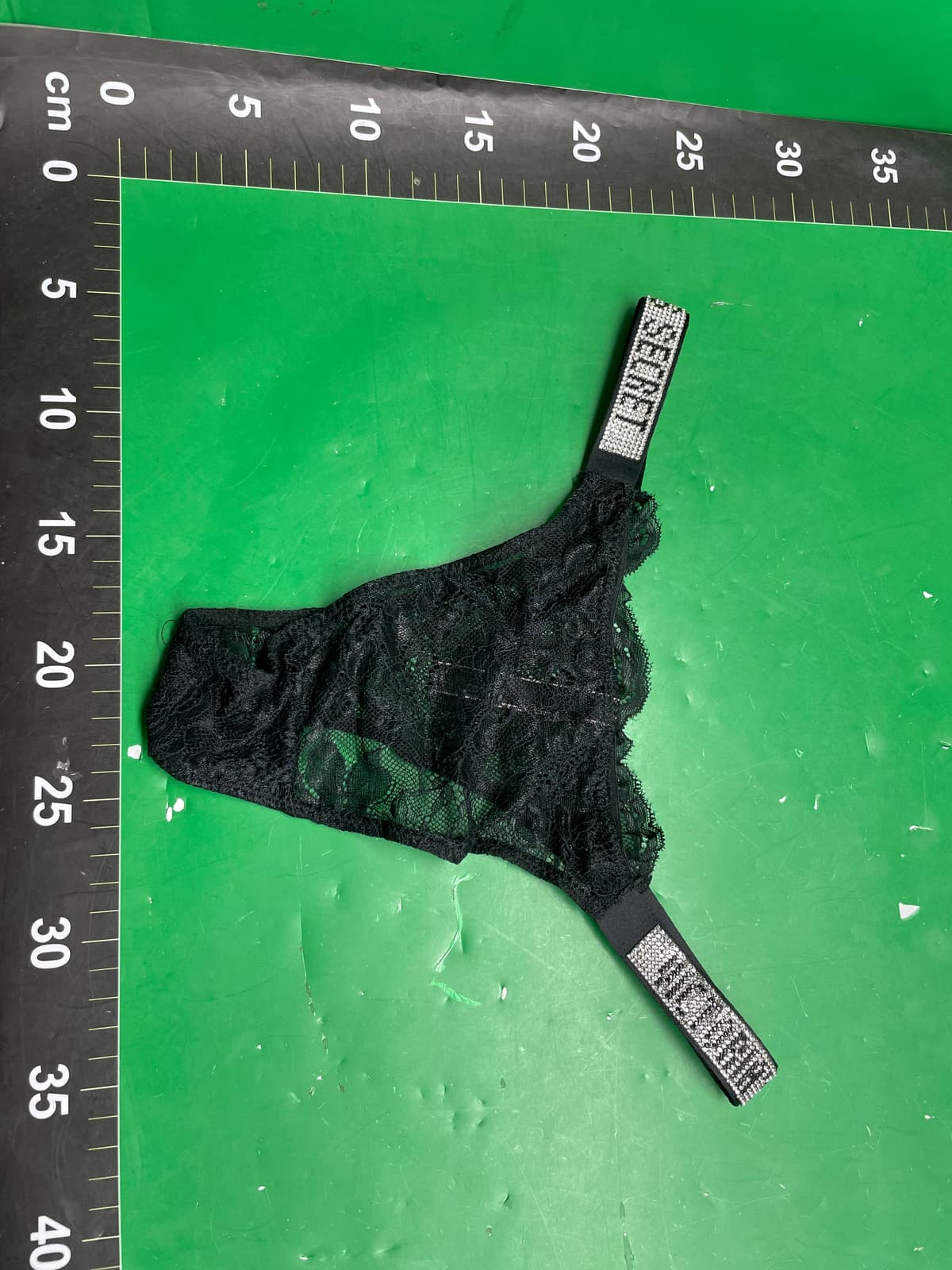 维多同款水钻肩带蕾丝内衣女小胸聚拢性感收副乳文胸罩套装 — foto QC 1