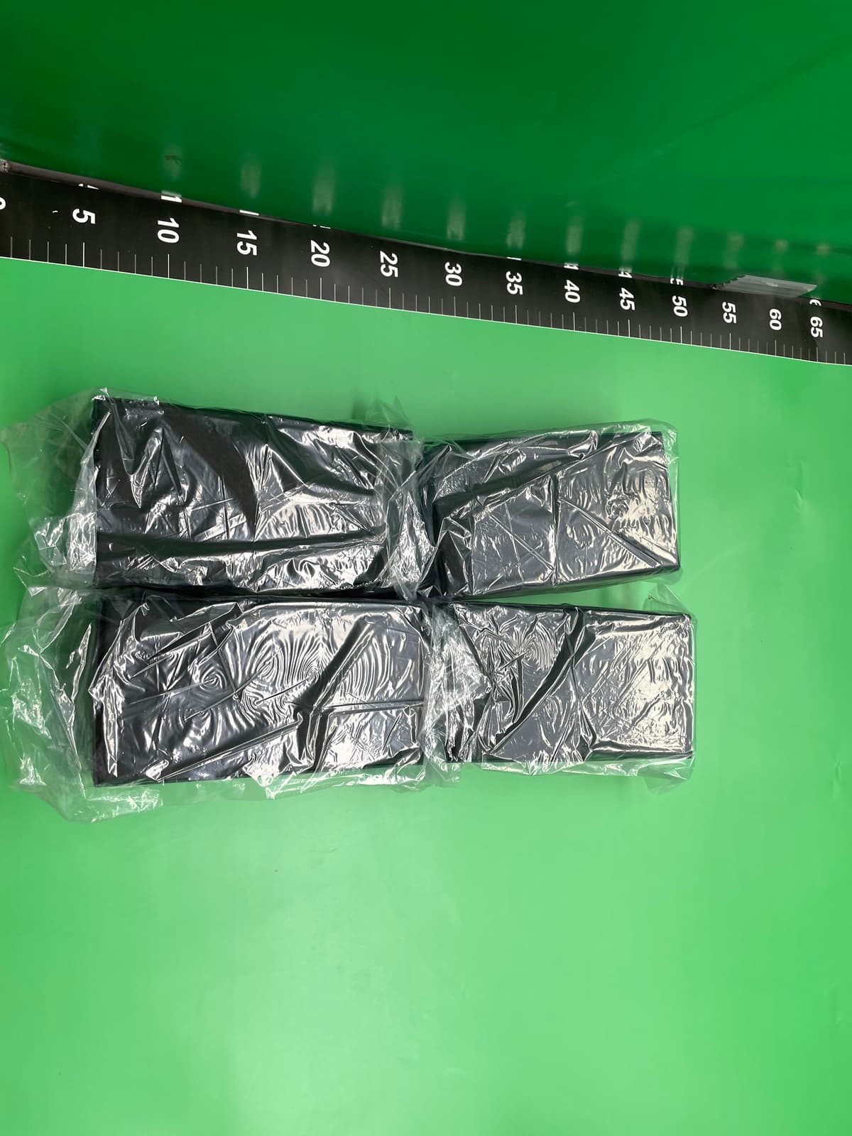 小红书ins同款小香墨镜新款5525顶版方框米黄腿复古偏光太阳镜女 — foto QC 1