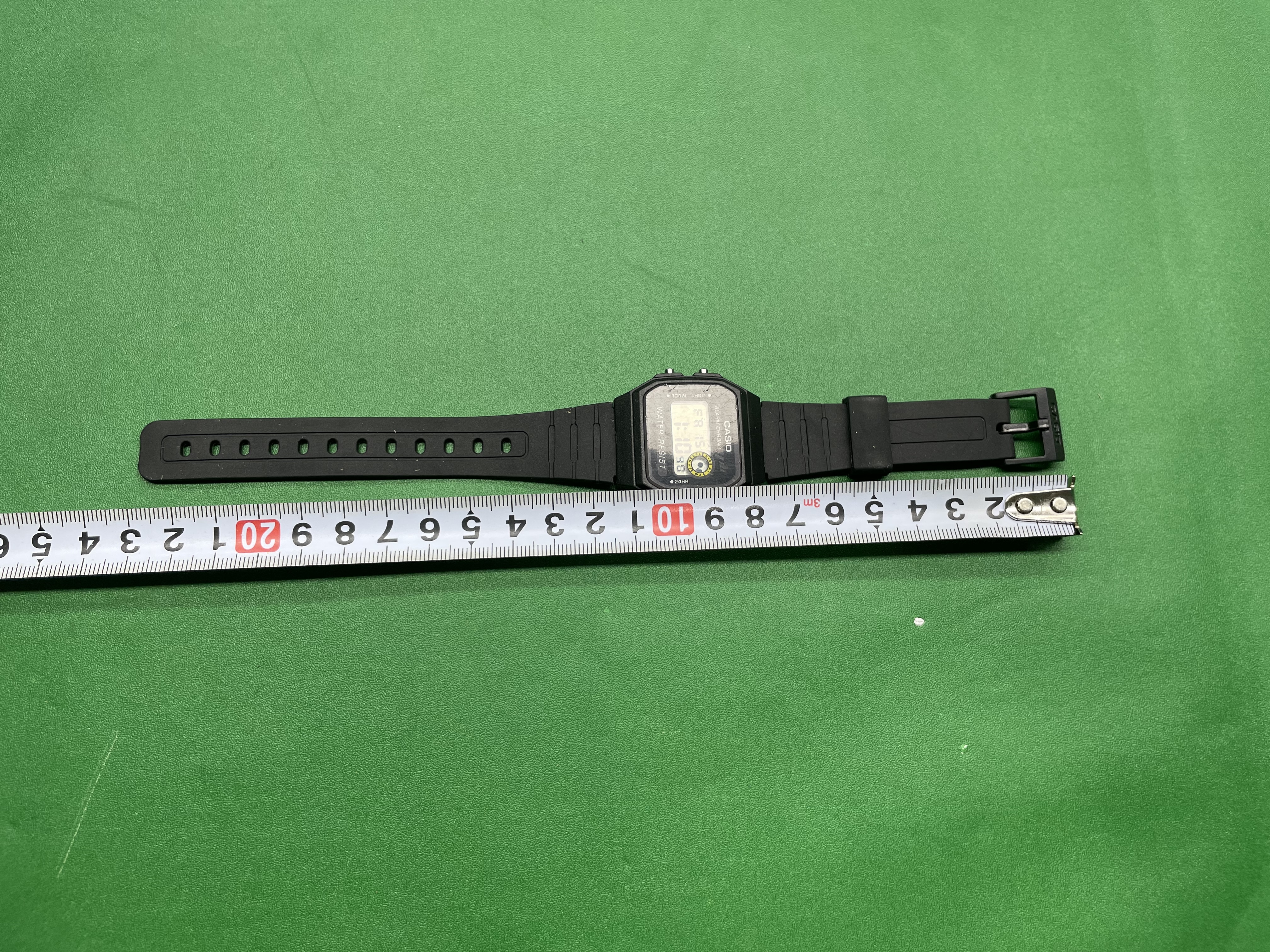 爆款复古数显计时闹钟彩灯多功能运动学生电子手表冷光F-91W — miniatura QC 3