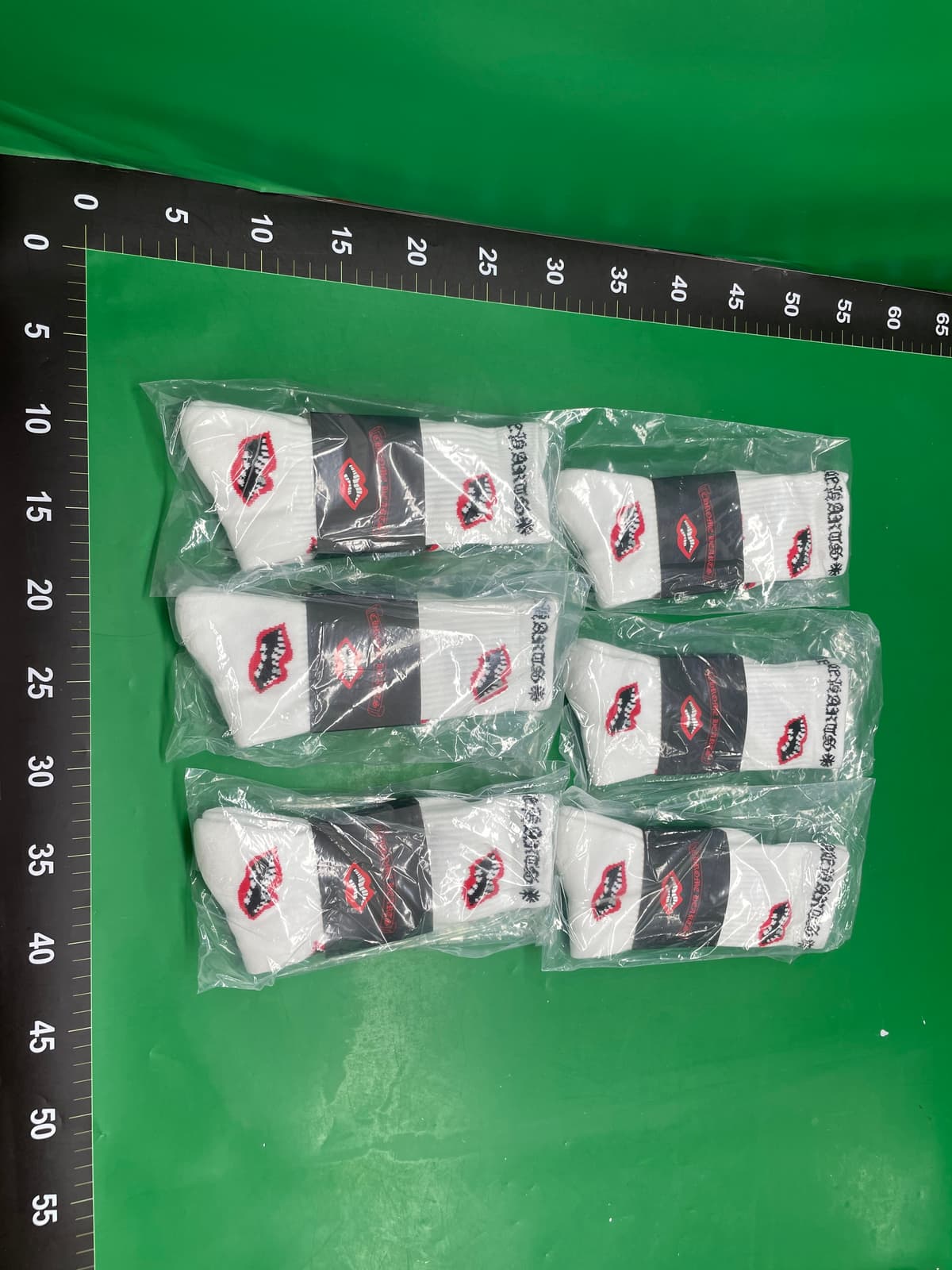 克罗爱袜子袜中高筒条纹字母红唇刺绣标毛巾底运动袜保暖百搭春季 — miniatura QC 2