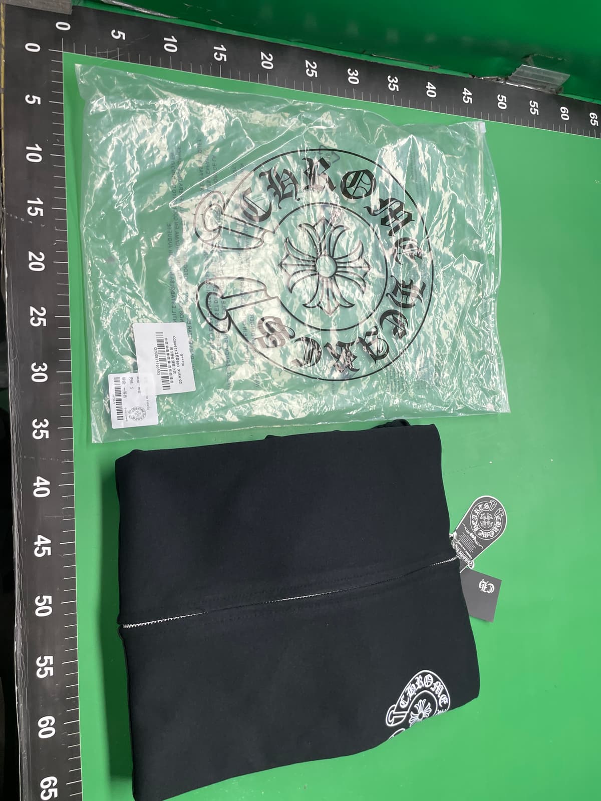 25新款chrome Hearts 克罗伈基础款马蹄梵文印花连帽卫衣外套合集 — foto QC 1