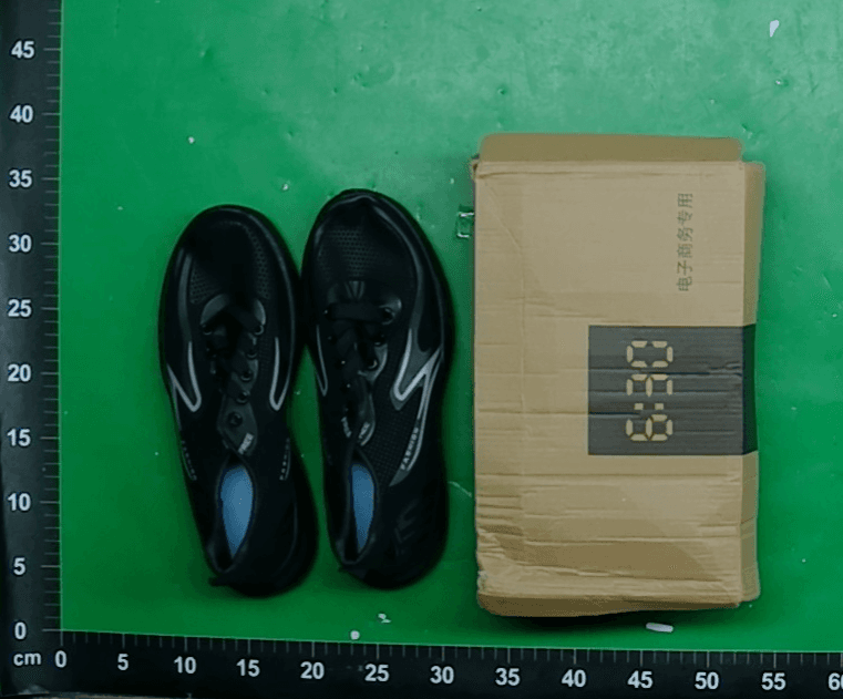 春秋季皮面防水防滑运动鞋男士黑色工作上班鞋轻底休闲跑步鞋子男 — foto QC 1