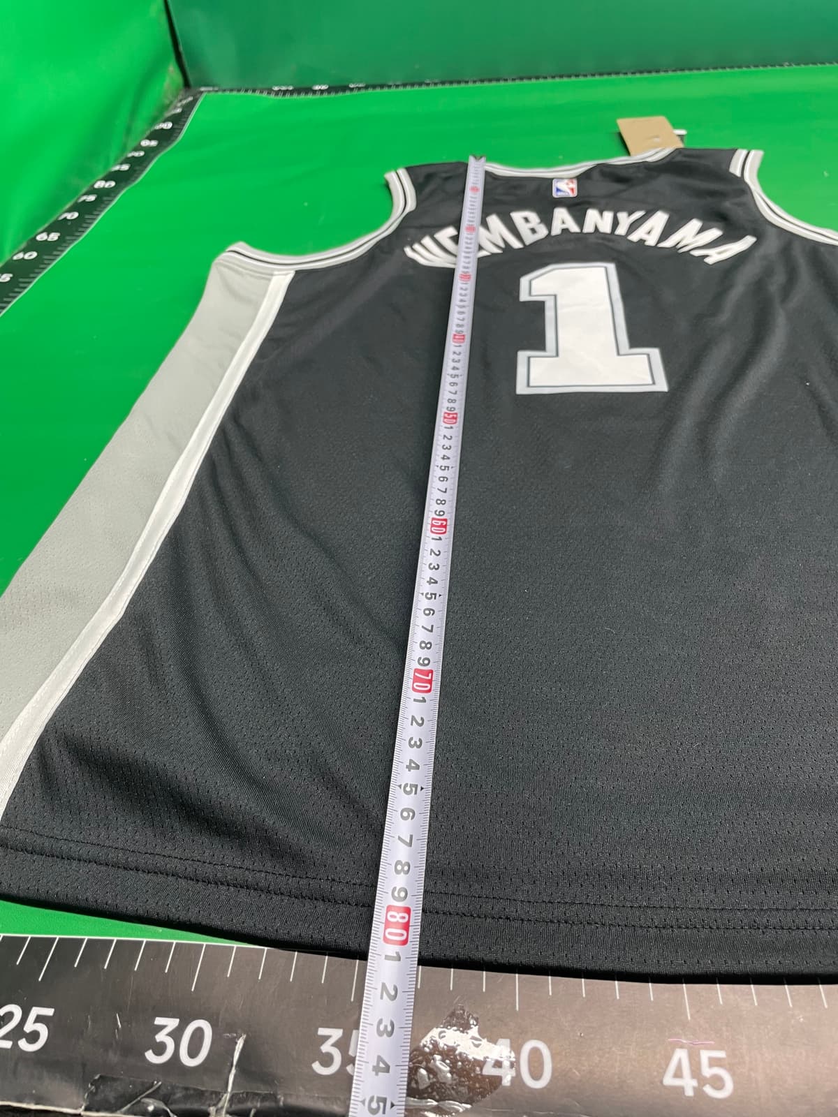 复古篮球服雷霆 篮网 老鹰 马刺 猛龙运动服无袖衣服成人上衣 — foto QC 1