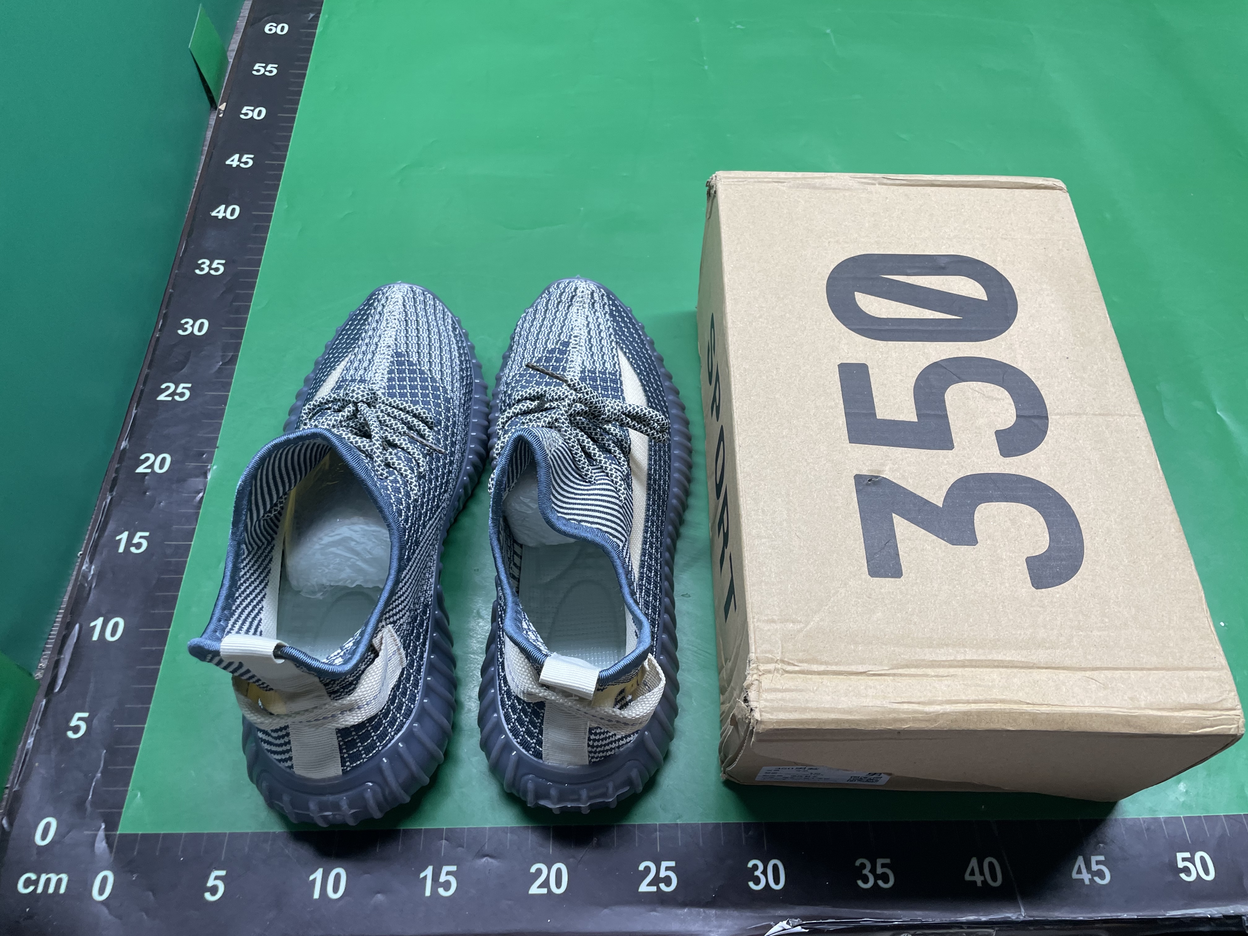男椰子鞋现货批发大码男女同款飞织运动鞋夏季流行透气休闲情侣鞋 — foto QC 1