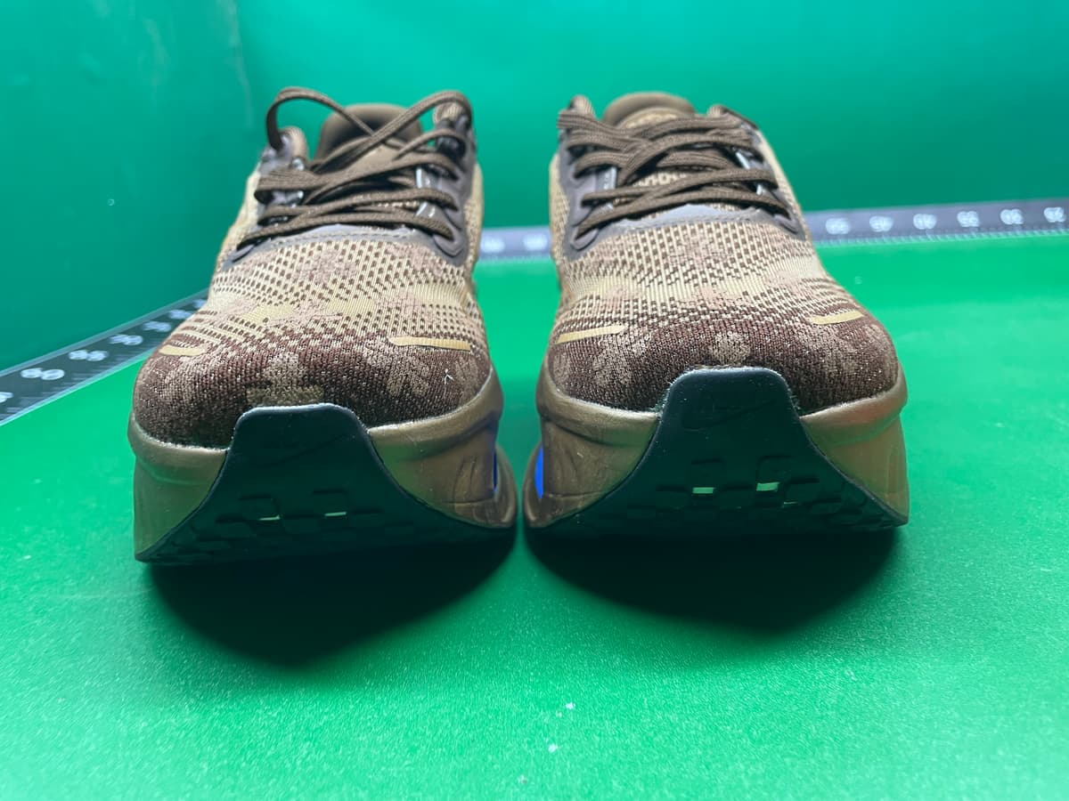 外贸Vomero Premium超级迈柔马拉松厚底气垫跑鞋超级飞马网面鞋 — foto QC 1