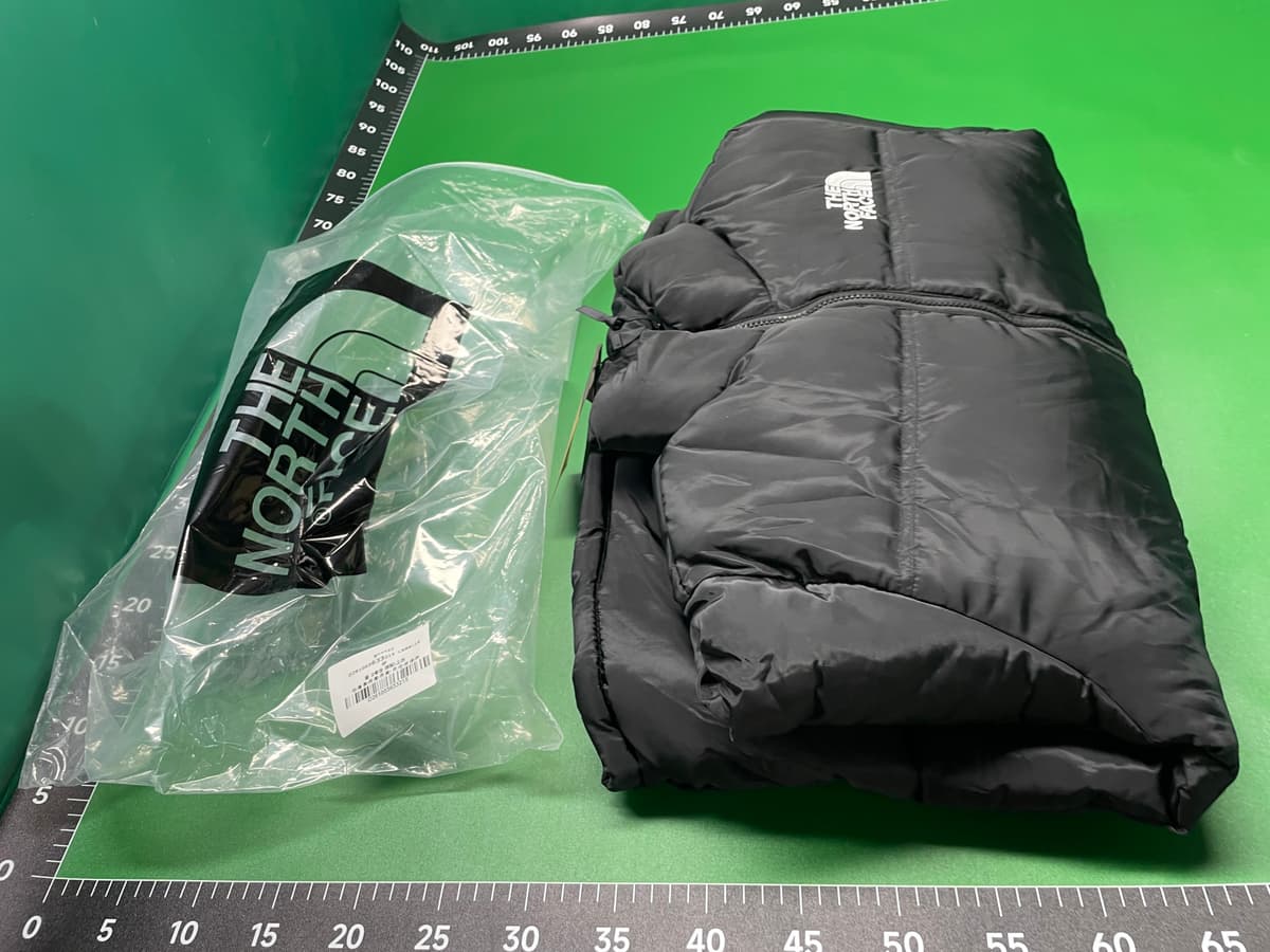 九色(新增15色)1996羽绒棉服标配送正品手提袋 选用高品质羽绒棉 饱满有弹性 回弹力超好 进口机精密刺绣 原厂定制拉链 新增15种颜色 — foto QC 1