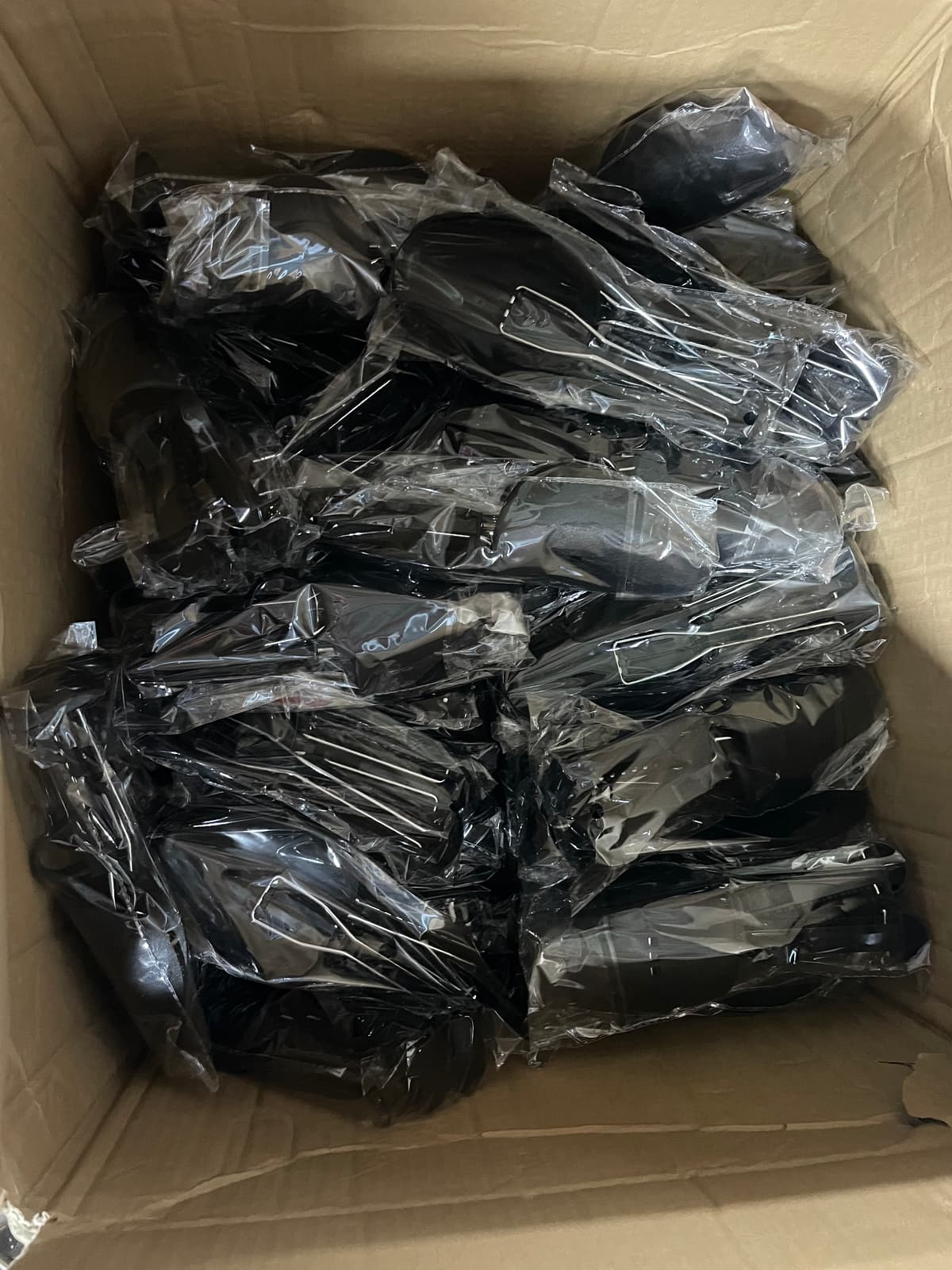 外贸鞋撑可调节扩鞋器鞋子扩大器防变形男鞋定型一件批发一件代发 — foto QC 1