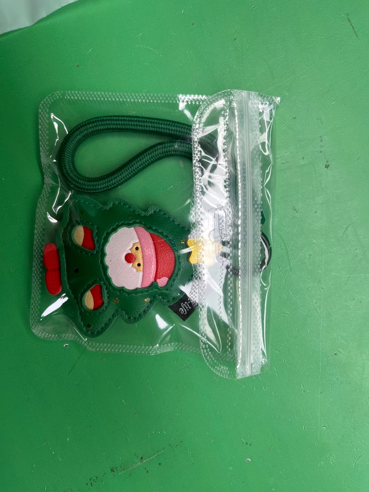 正版原创圣诞老人挂件男女包包汽车钥匙扣卡通可爱皮革挂饰小礼品 — foto QC 1