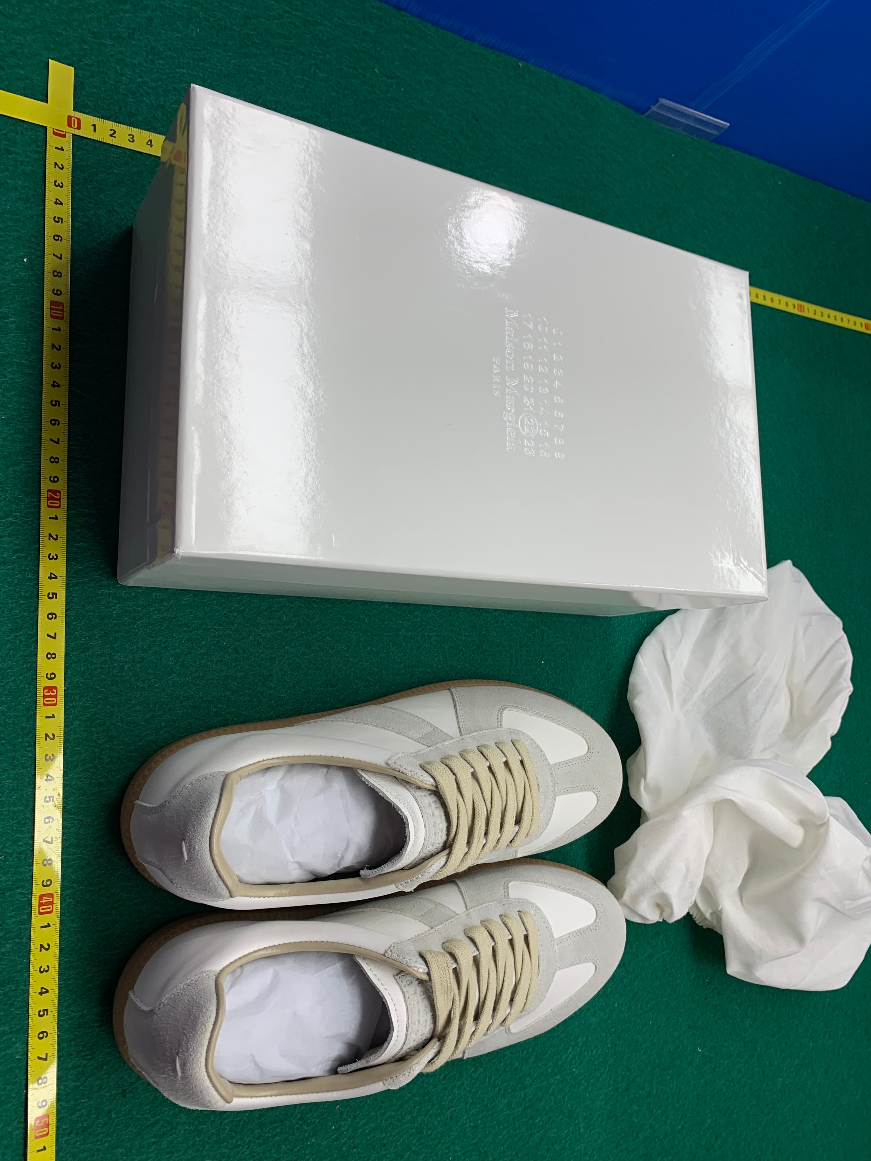 顶版复古德训鞋男女情侣2025新款真皮百搭休闲小白鞋系带平底板鞋 — foto QC 1