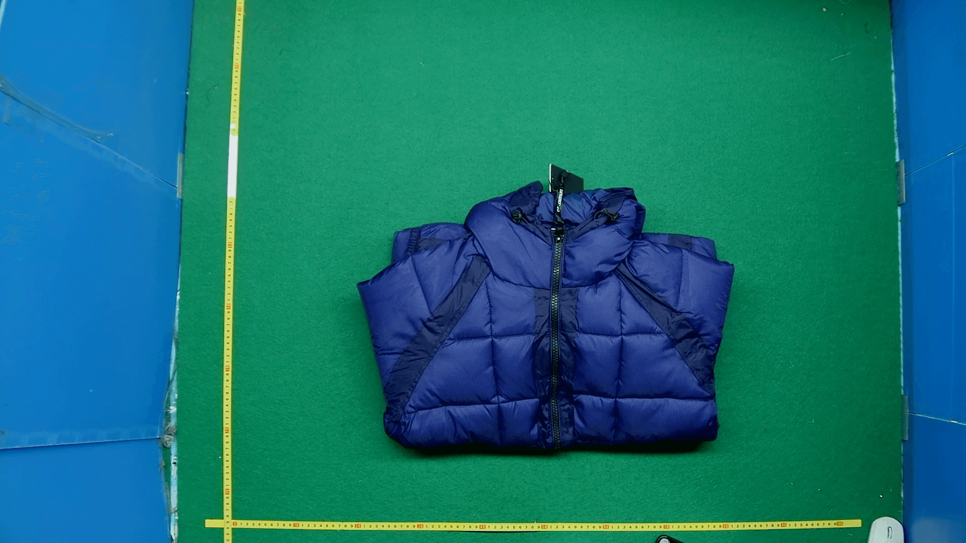 View nice亮面镜片羽绒棉男短款加厚保暖防寒轻盈连帽外套棉服 — miniatura QC 2