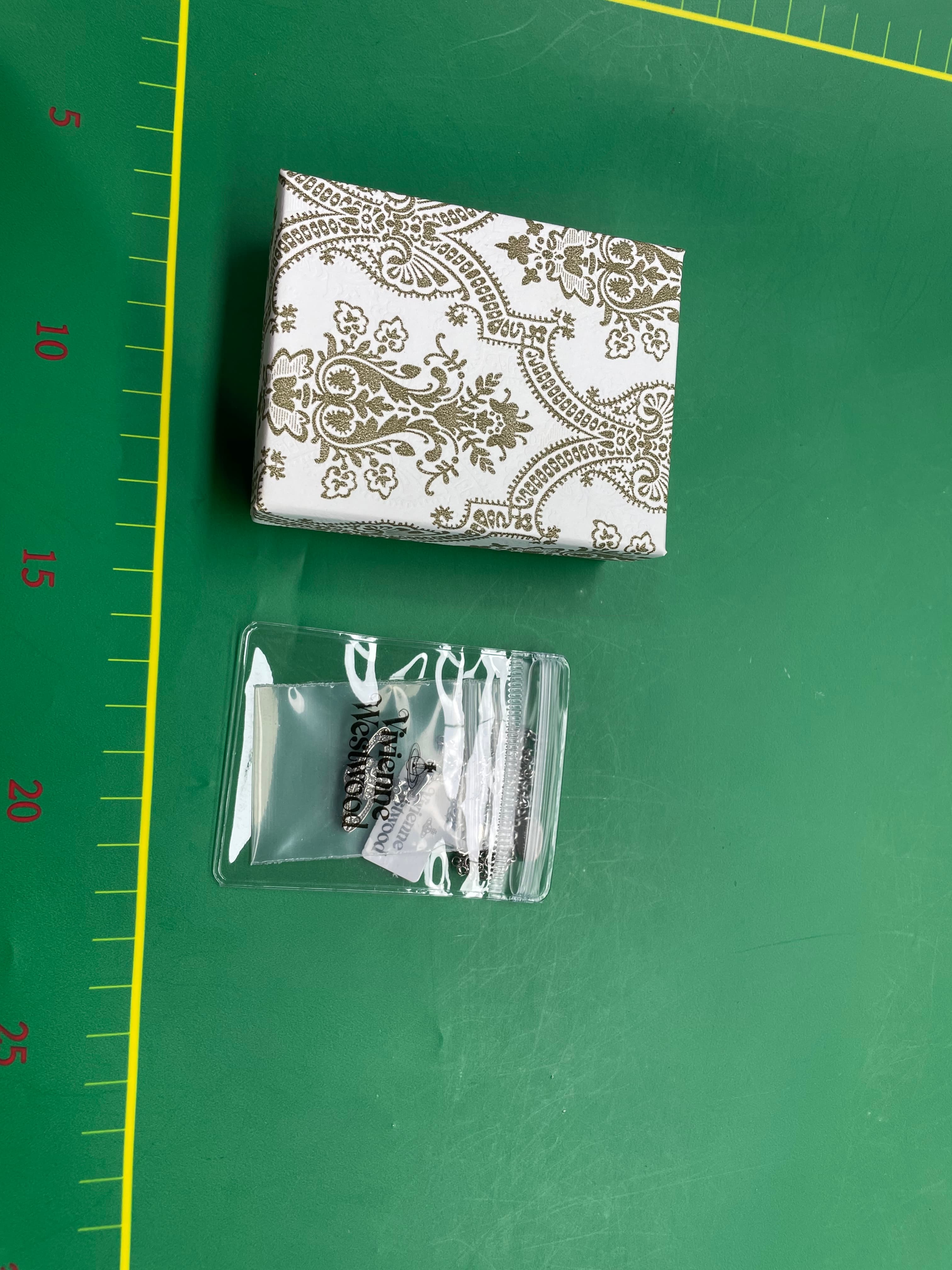 西太后项链女薇薇安土星珍珠别针回形针同款吊坠星球欧美工厂批发 — miniatura QC 2
