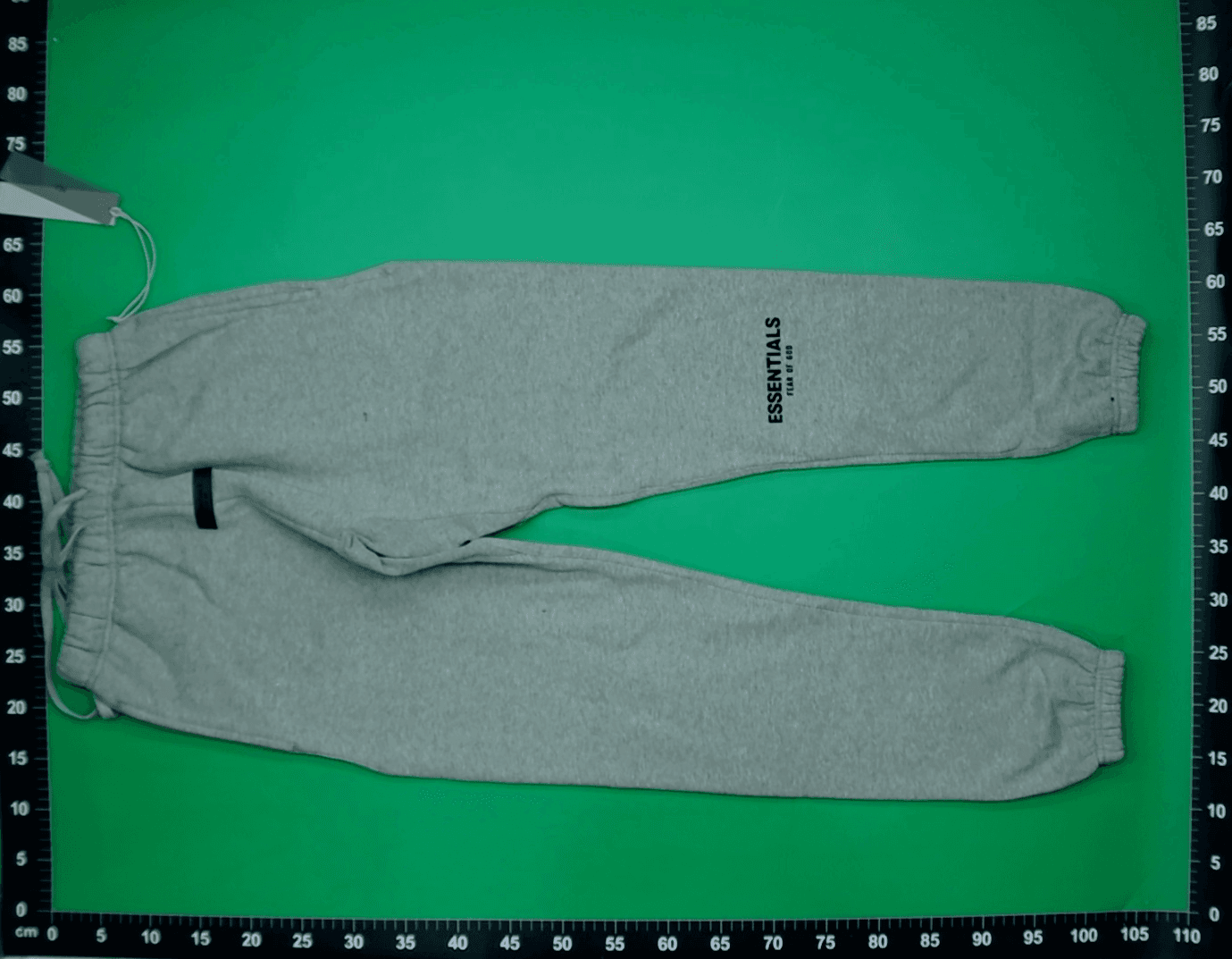 SS22-Essentials小标植绒印花Sweatpants 束脚长裤舒适舒适穿搭时 — foto QC 1