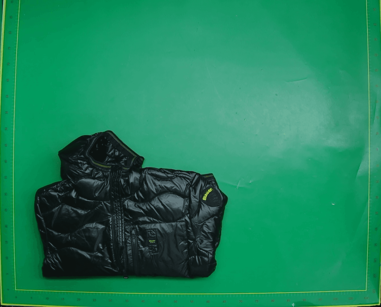 American Fashion Light Luxury Thin down Jacket for Men, Winter White Duck down Solid Color Stand Collar Jacket, No Label — foto QC 1