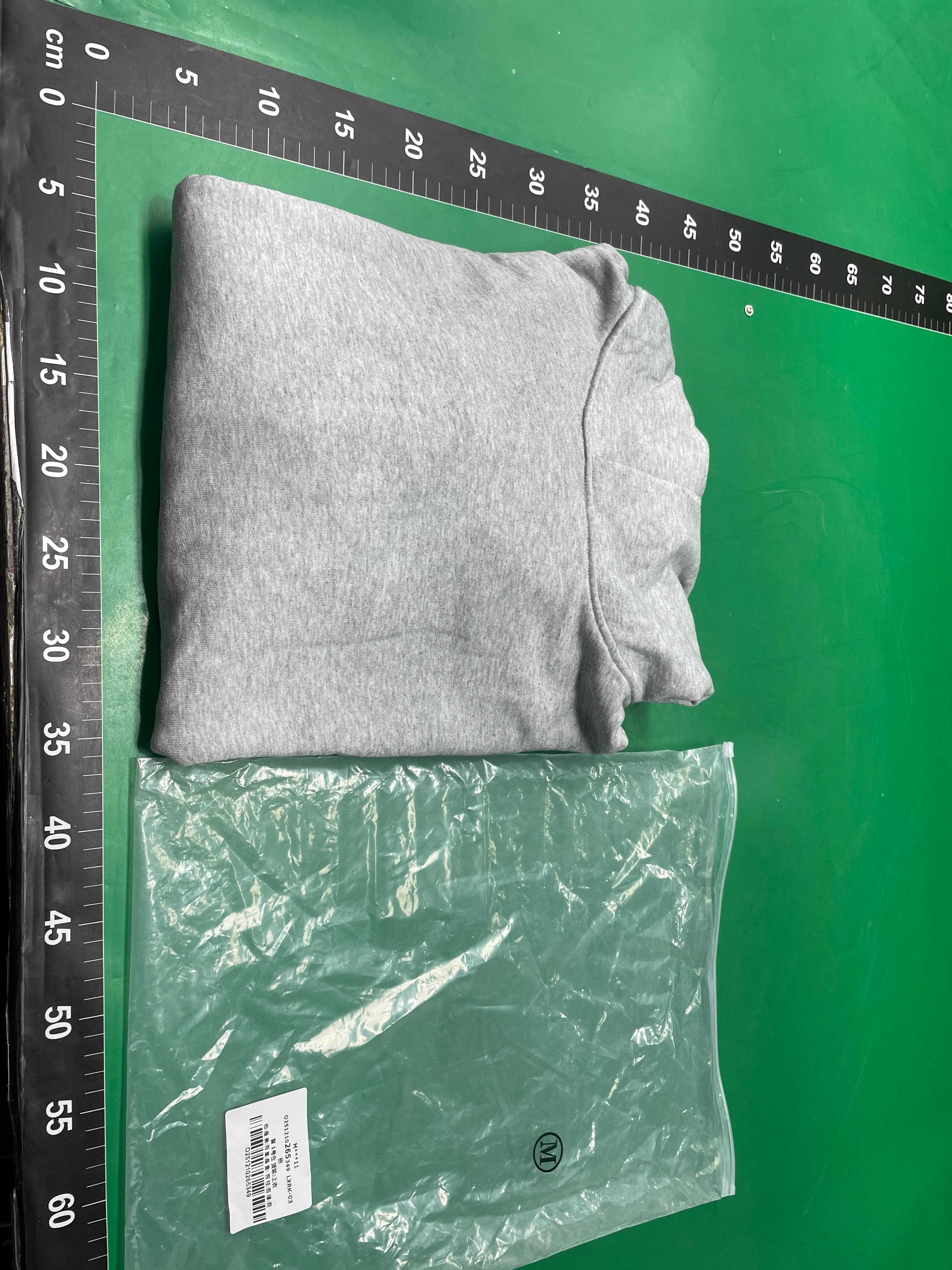 妙蛙种子出品 非ac自主风格 1996 雪花灰 卫衣 hoodie  89棉11聚酯纤维疙瘩底面料/表面起球风格/丝网印花/环保水洗 支持面料检测 — miniatura QC 2