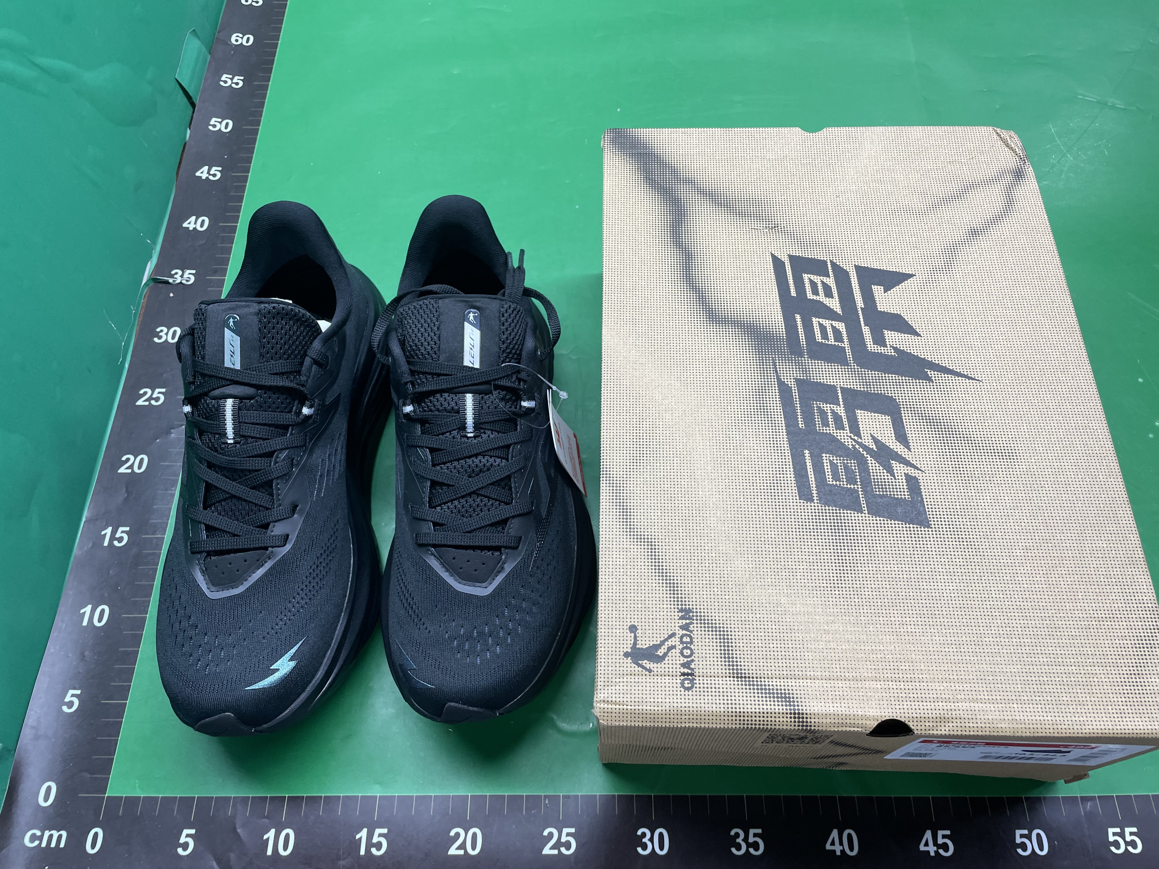Jordan Thunder 2丨Professional Thick-Soled Non-Board Training Running Shoes for Men, Shock-Absorbing, Rebounding, Breathable, Non-Slip Sports Shoes — foto QC 1