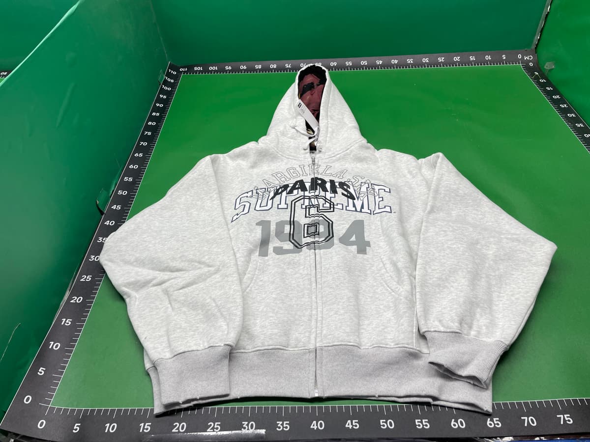 Pure Cotton Multi-Color Unisex Sweatshirts Are Popular among Young People — foto QC 1